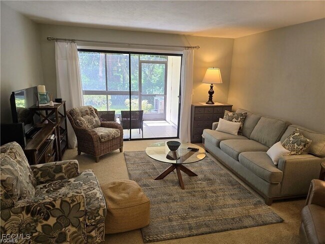 Building Photo - 6142 Whiskey Creek Dr