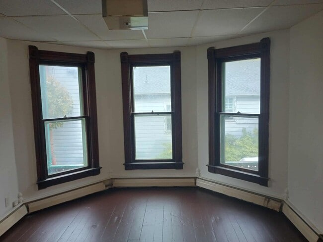 Building Photo - 16-18 Orchard Street