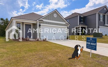 Building Photo - Coming Soon! Available to View NOW!!!