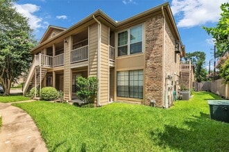 Building Photo - 1311 Antoine Dr