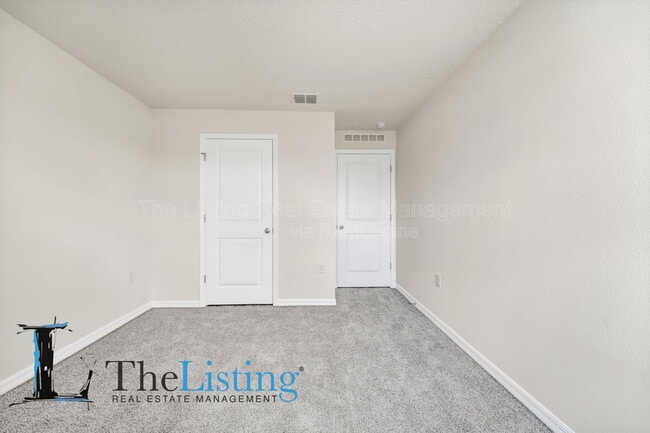 Building Photo - 5650 Anders Wy