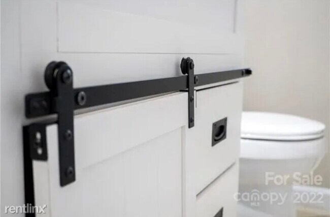 Building Photo - 2008 Choyce Cir