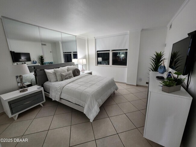 Building Photo - 2800 N Atlantic Ave