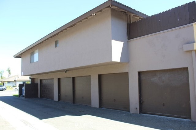 Building Photo - 1671 W Cindy Ln