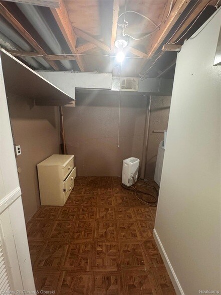 Building Photo - 24840 Olde Orchard St
