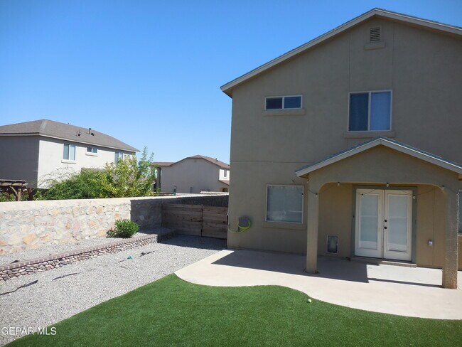 Building Photo - 7045 Eagle Nest Ct