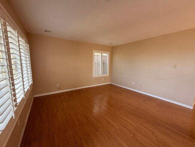 Building Photo - Beautifully Renovated 3BR Home in the Heart of San Ysidro
