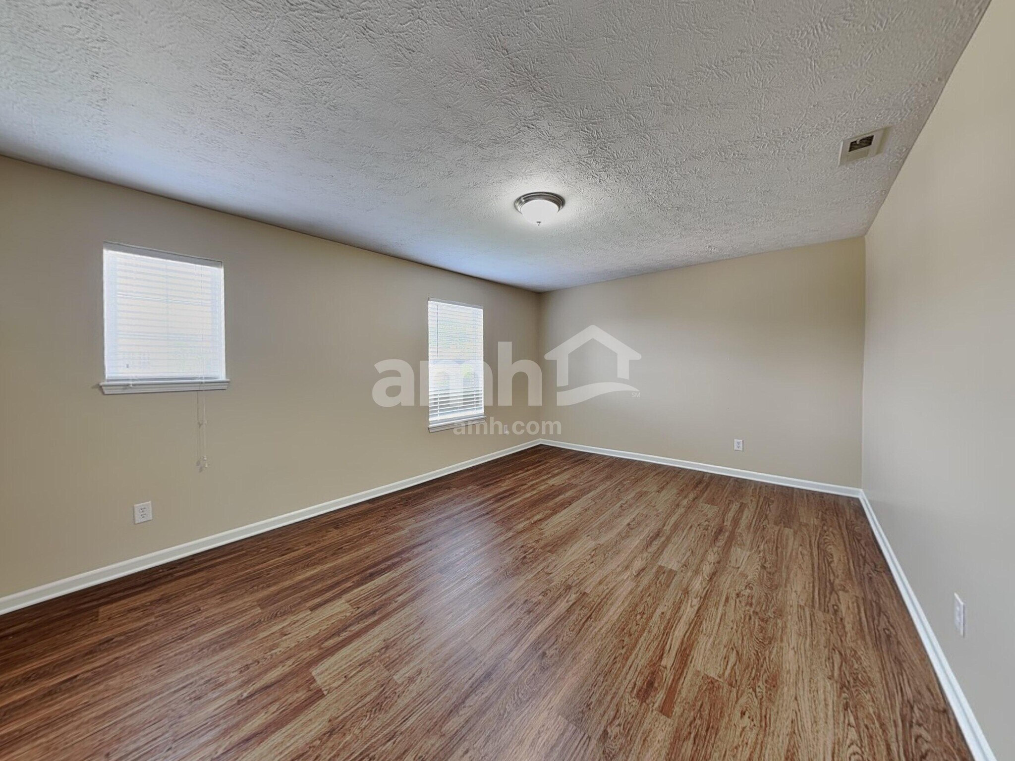 Building Photo - 8193 Tasman Dr