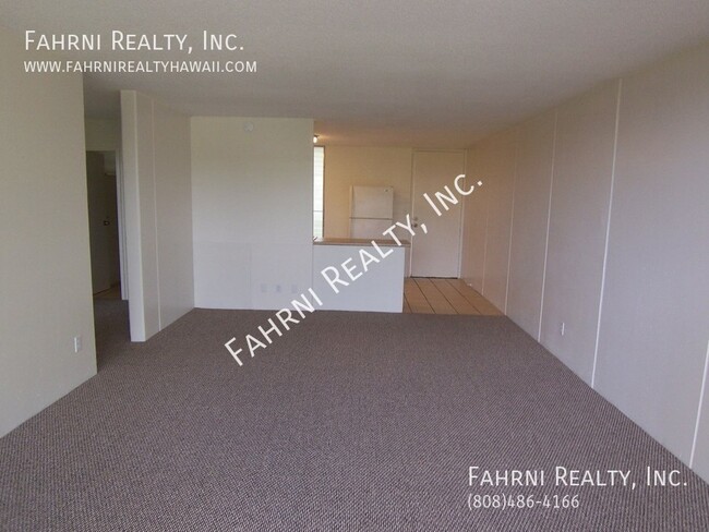 Building Photo - 95-2052 Waikalani Place B-207-