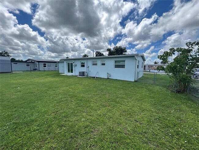 Building Photo - 22214 Felton Ave