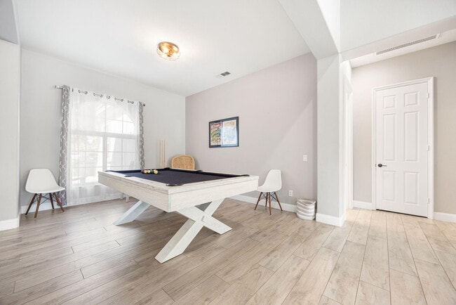 Building Photo - 49392 Hohokam River St