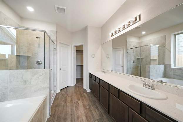 Building Photo - 13096 Laura Lake Dr