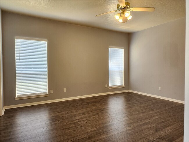 Building Photo - 21511 Westcliffe Falls Dr