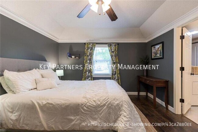 Building Photo - 1309 Linden Rd