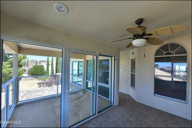 Building Photo - 6123 La Posta Dr