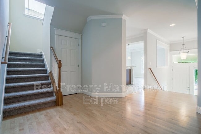 Building Photo - 13630 NE 203rd St