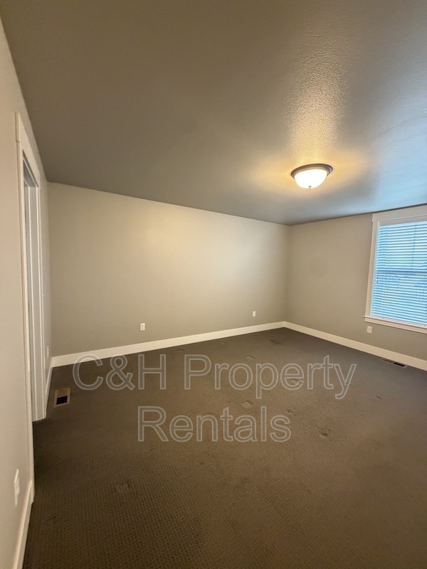 Building Photo - 1826 Walter Creek Blvd