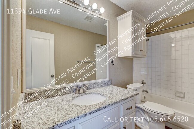 Building Photo - 11394 Glade Ave
