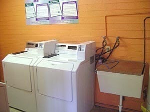 Building Photo - APARTMENT- UPTOWN SEDONA - APPLE TREE SQUARE