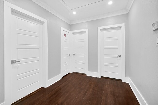 Building Photo - 12430 Pecan Ct