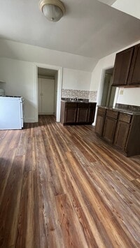 Building Photo - tf1503