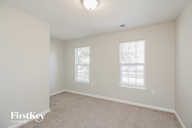Building Photo - 4017 Eastford Court