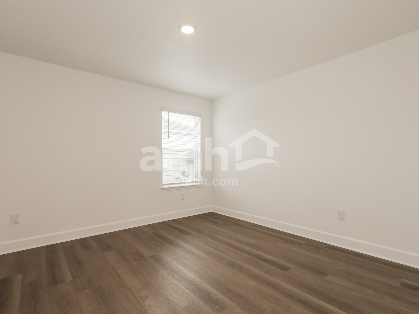 Building Photo - 37956 Dusty Saddle Ln