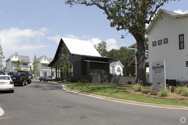 Building Photo - The District at Clemson | Student Housing