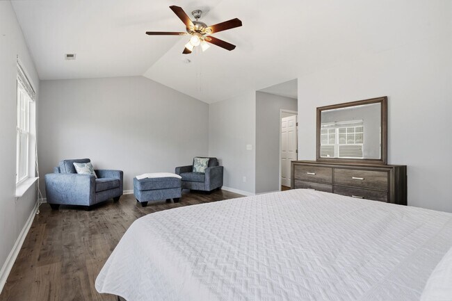 Building Photo - 1326 Stone Manor Dr