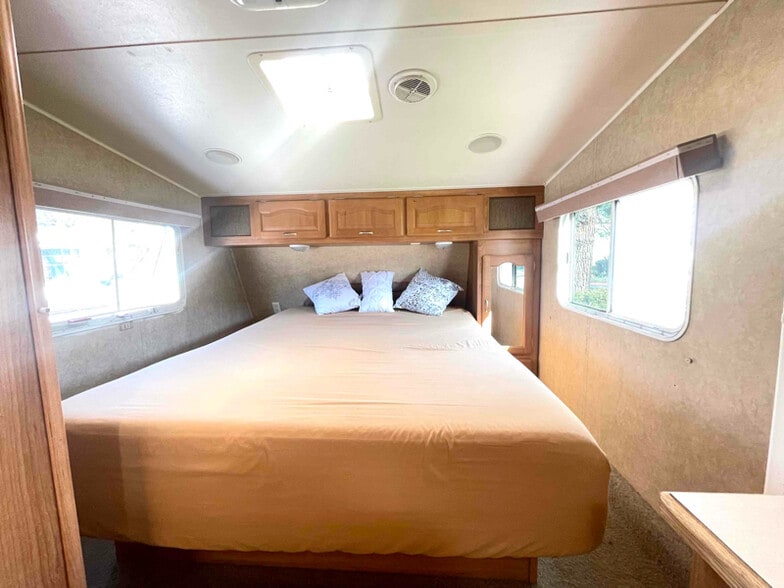 Building Photo - 464 Ellis St