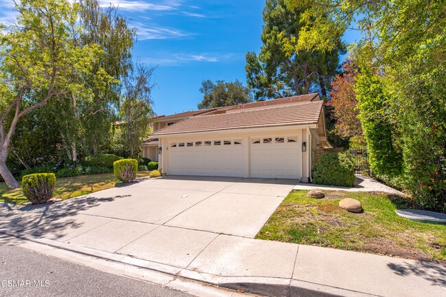 Building Photo - 681 Triunfo Canyon Rd