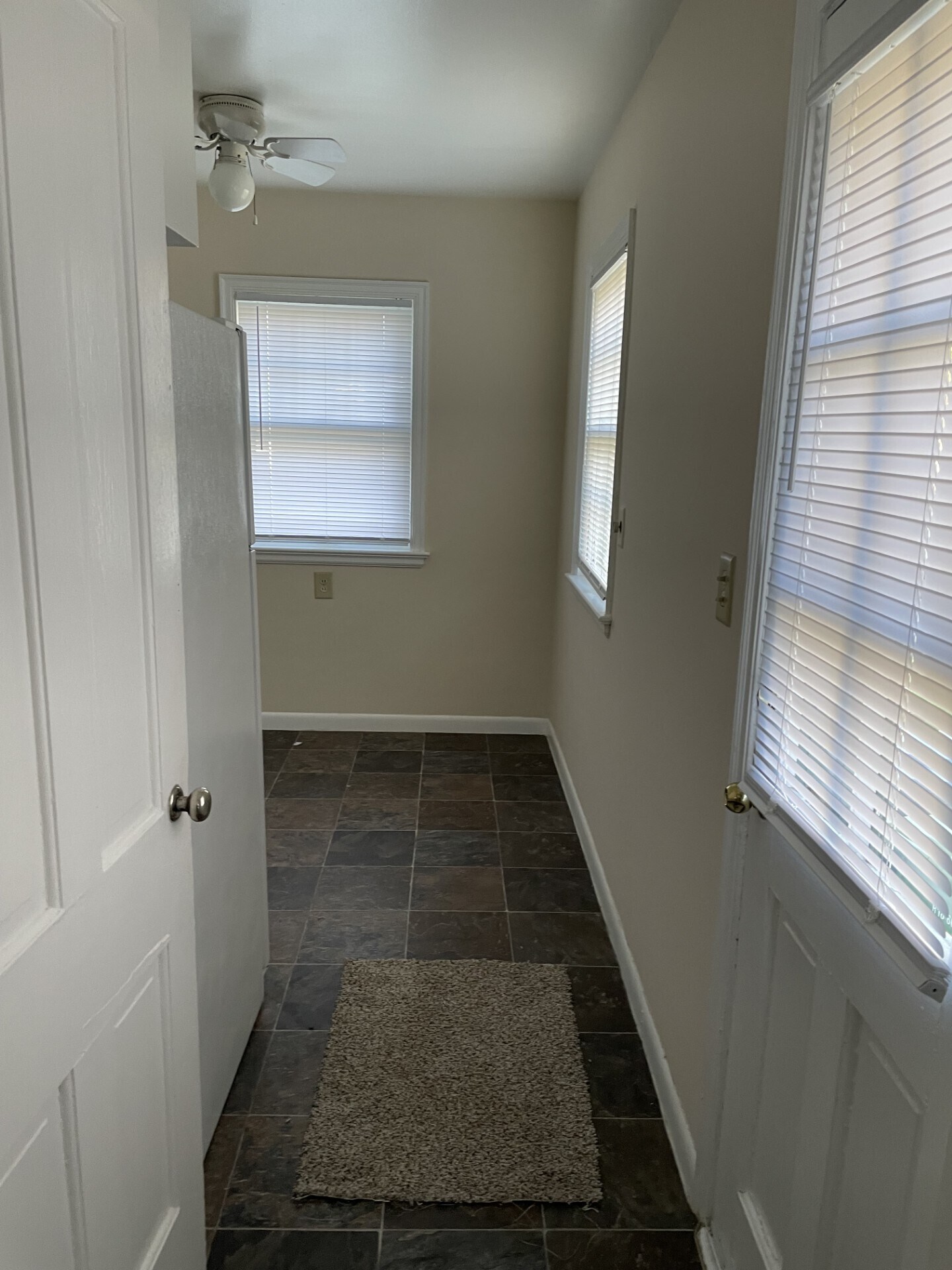 Side Door to Kitchen - 2522 Hancock St