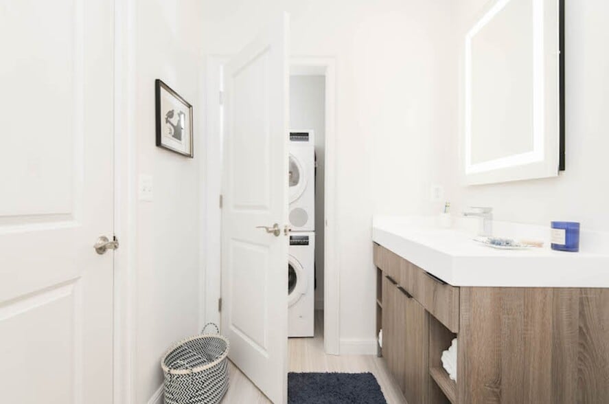 Building Photo - 224 Arch St