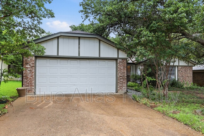 Building Photo - 4101 Gentle Springs Dr