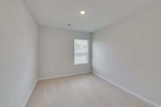 Building Photo - 801 Grovebury Ct