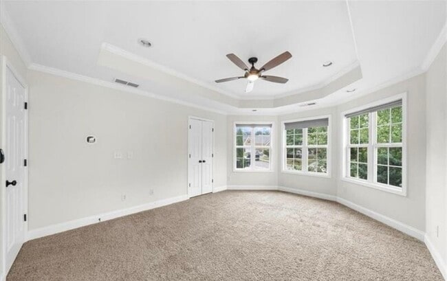 Building Photo - 164 Greenview Dr