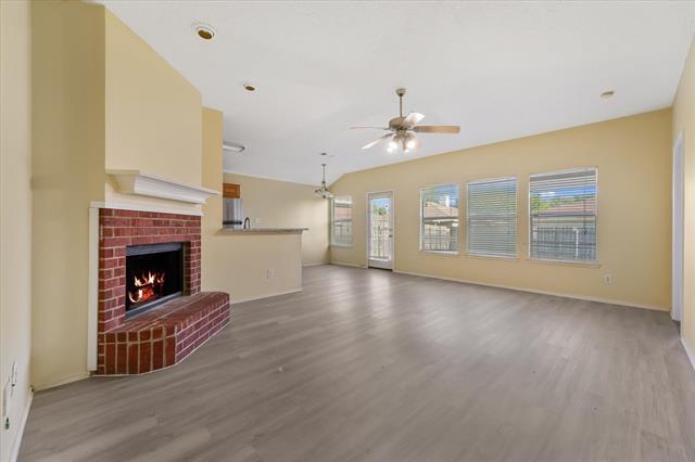 Building Photo - 2312 Corral Dr