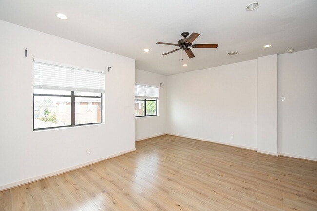 Building Photo - 4106 McKinney St