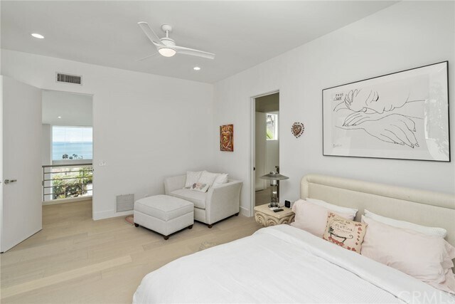 Building Photo - 155 Irvine Cove Pl