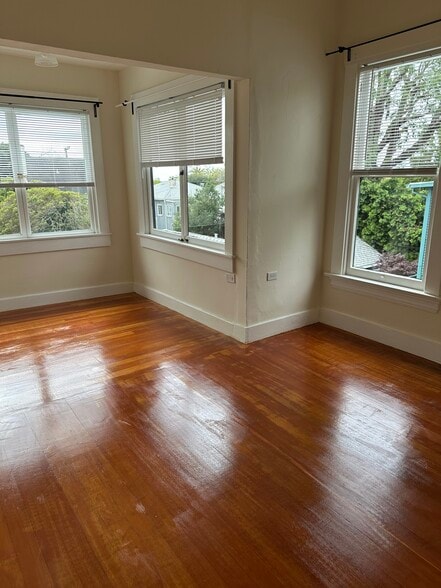 Bedroom 1 with sunny southern exposure - 2738 Garber St