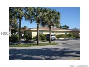 Building Photo - 5645 NW 28th St