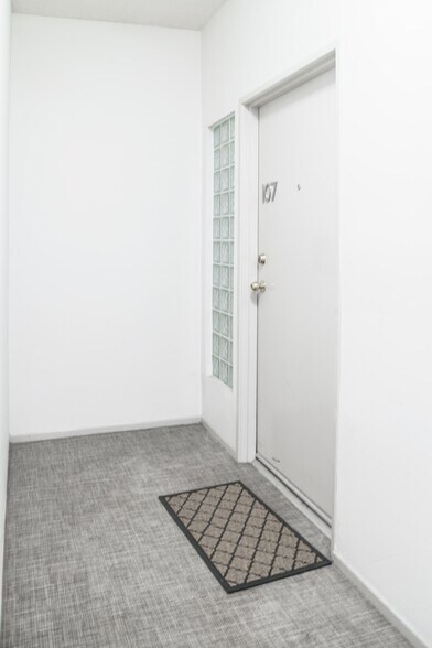 Welcome to 107 corner Unit - 10021 Tabor Street