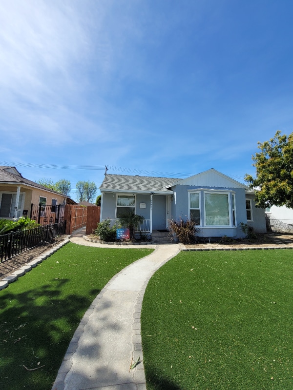 Building Photo - 6503 White Oak Ave