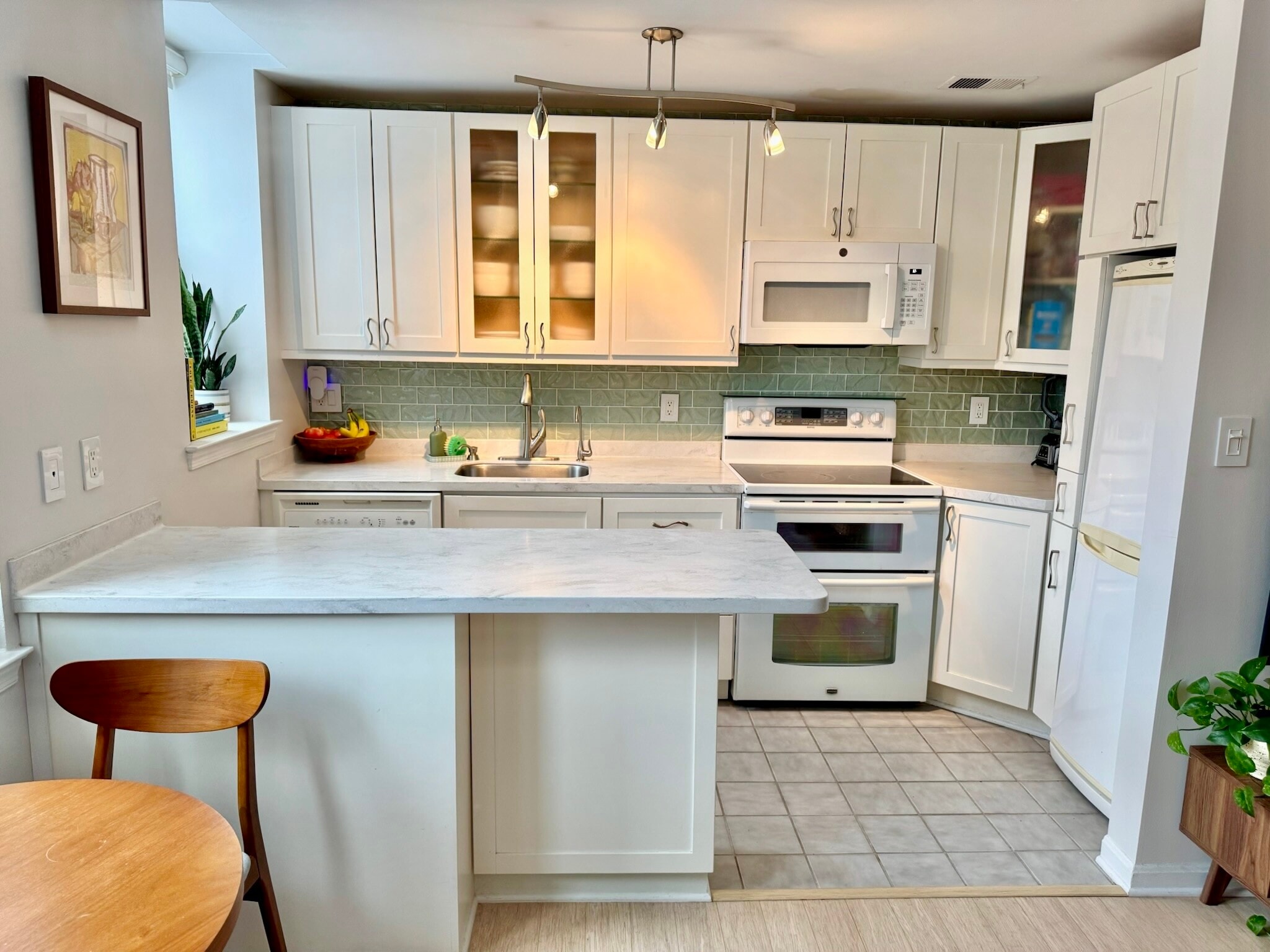 Kitchen - 1920 S St NW