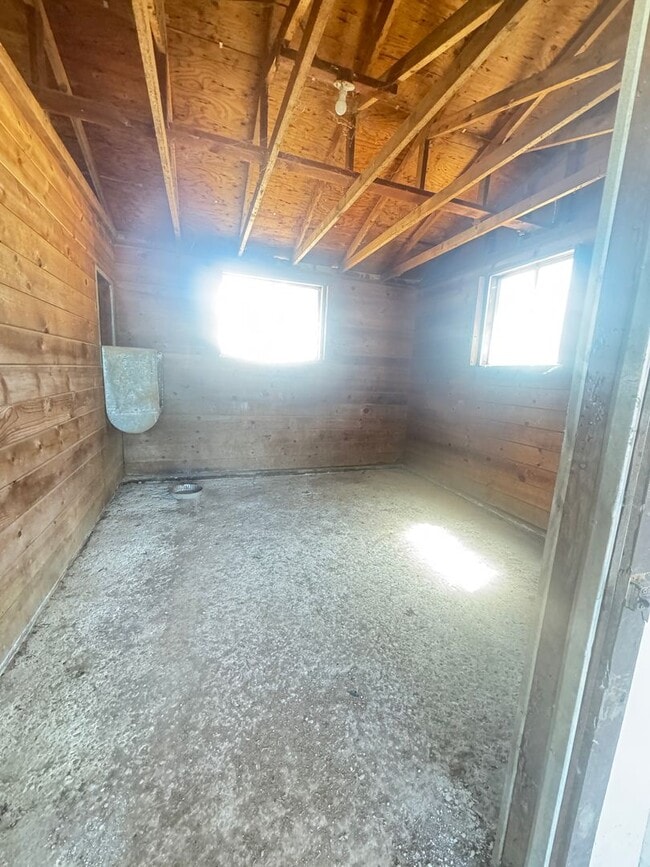 Building Photo - Country property in Loma Rica - mobile hom...