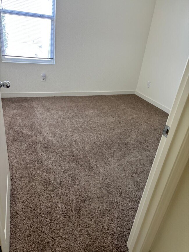 Building Photo - ONLY $2,625 PER MONTH FOR THIS BEAUTIFUL 4...