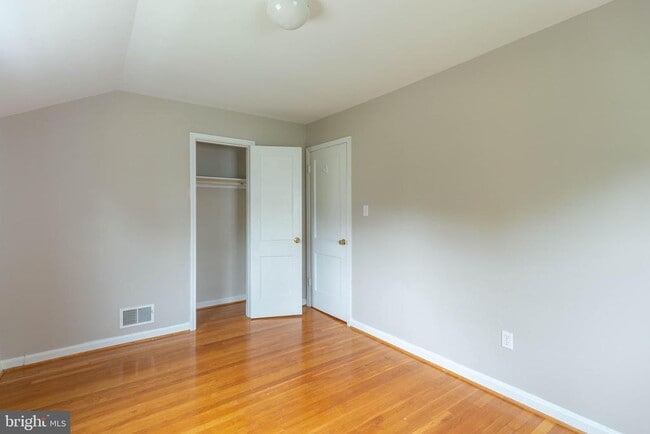 Building Photo - 5513 5th St S
