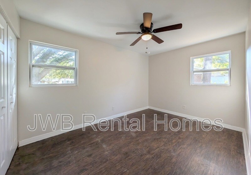 Building Photo - 7544 Impala Ln