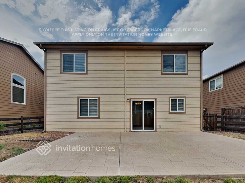 Building Photo - 4059 Creek Legend View