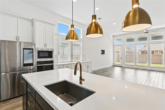 Building Photo - 7608 Boyd Hvn Dr